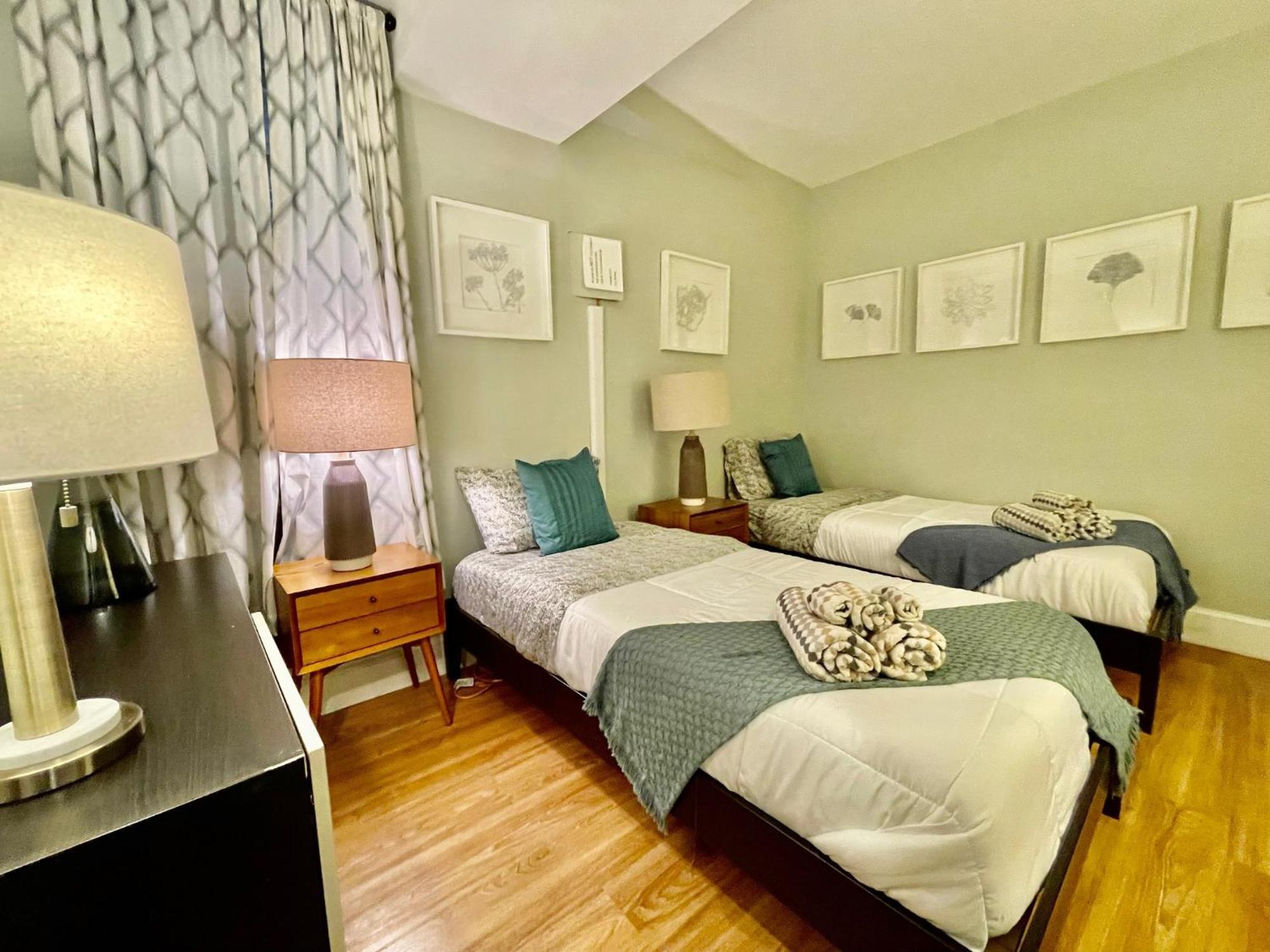 Beautiful 3Br 3Ba Duplex Parking Best Location Boston Extérieur photo